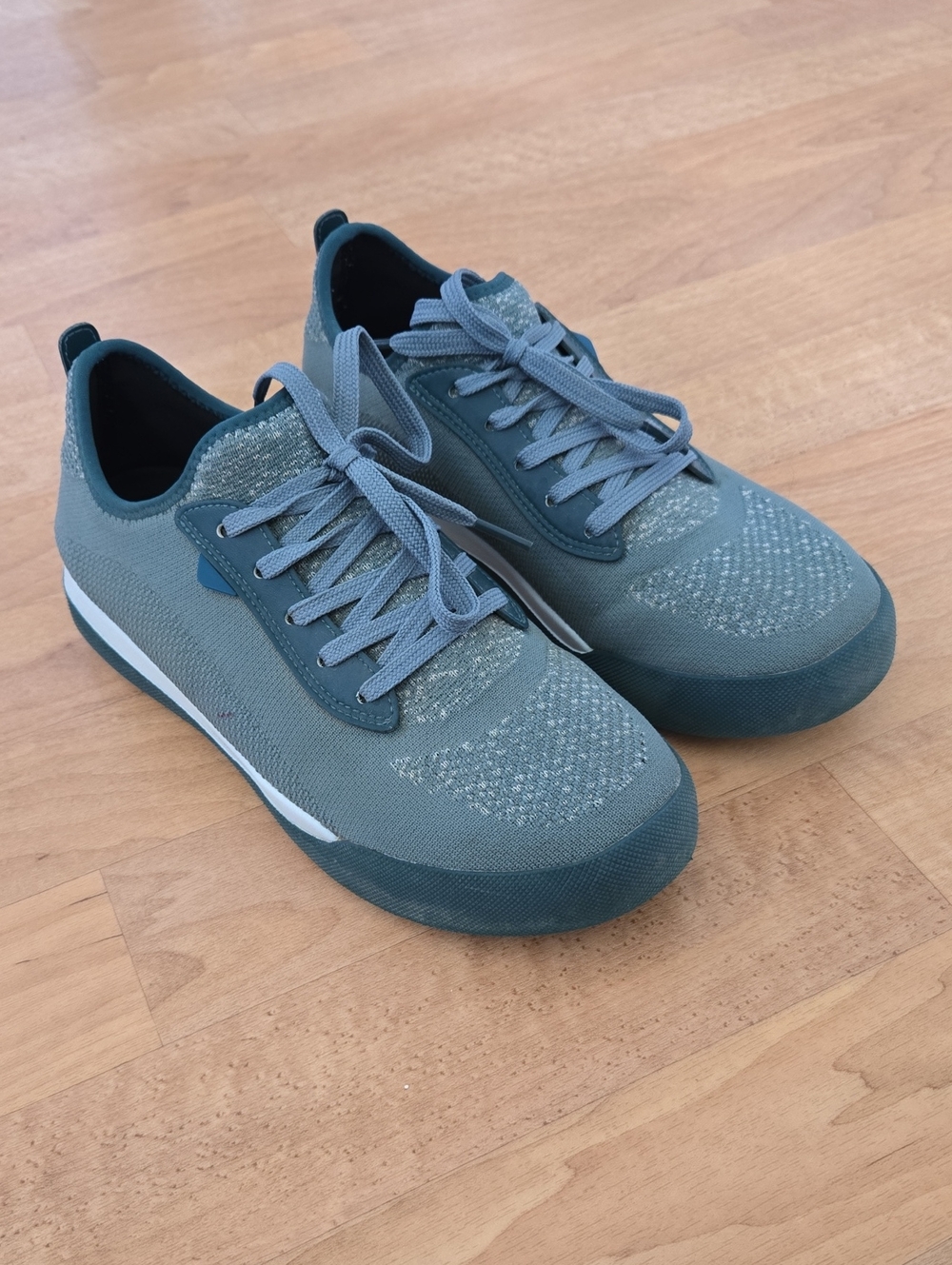 Vessi Weekend Sneaker